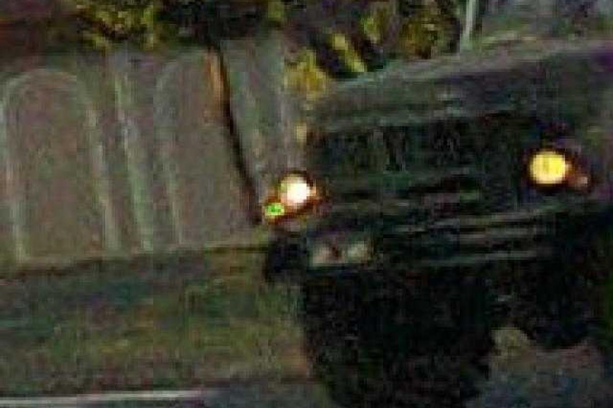 В Донецк идут колонны тяжелой техники: жители города боятся ложиться спать В Донецк идут колонны тяжелой техники: жители города боятся ложиться спать