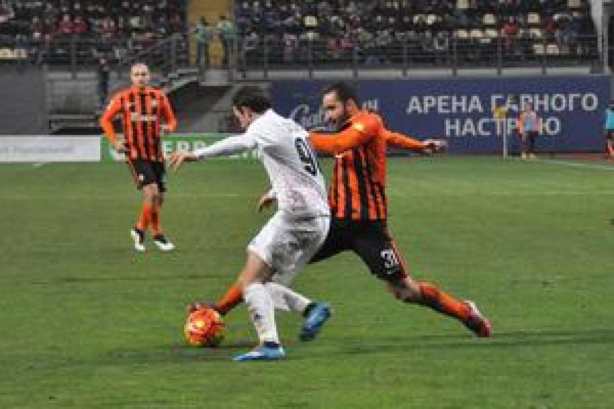 Премьер-лига: "Шахтер" уверенно обыграл гостей из Луцка