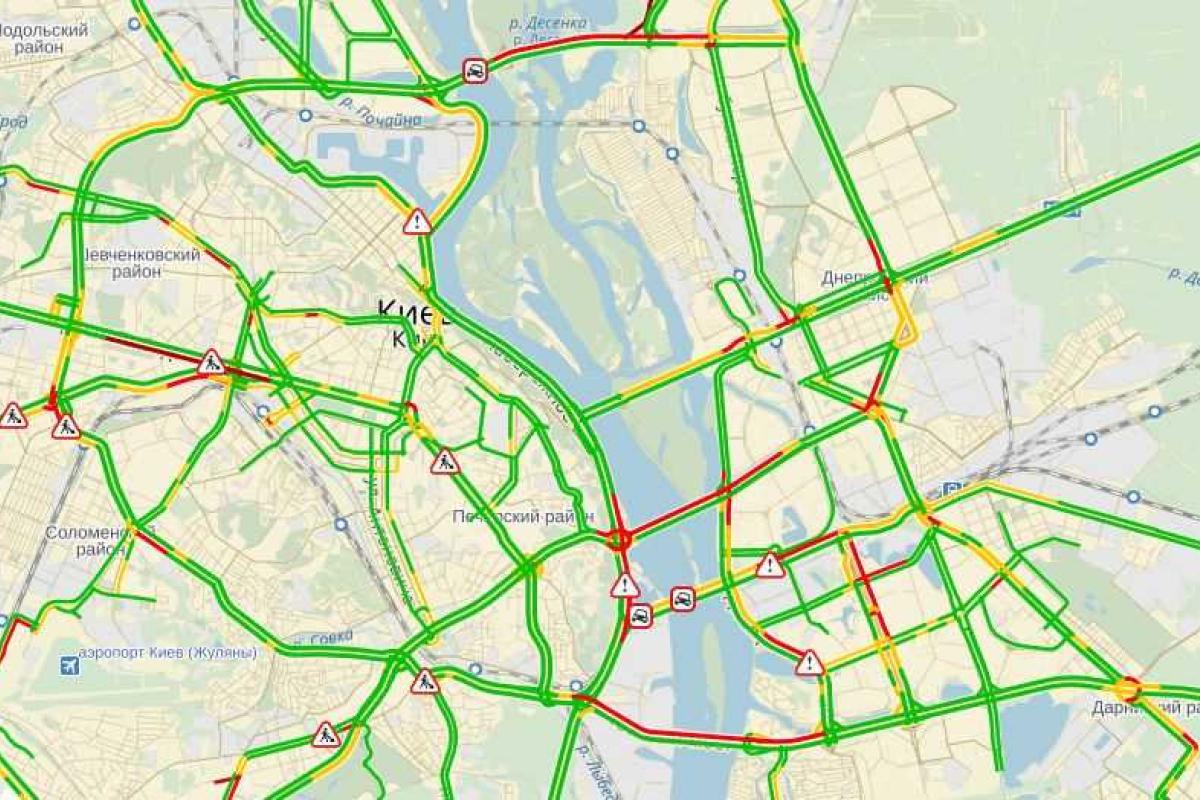 Уровень пробок в Киеве составляет 5 баллов Уровень пробок в Киеве составляет 5 баллов