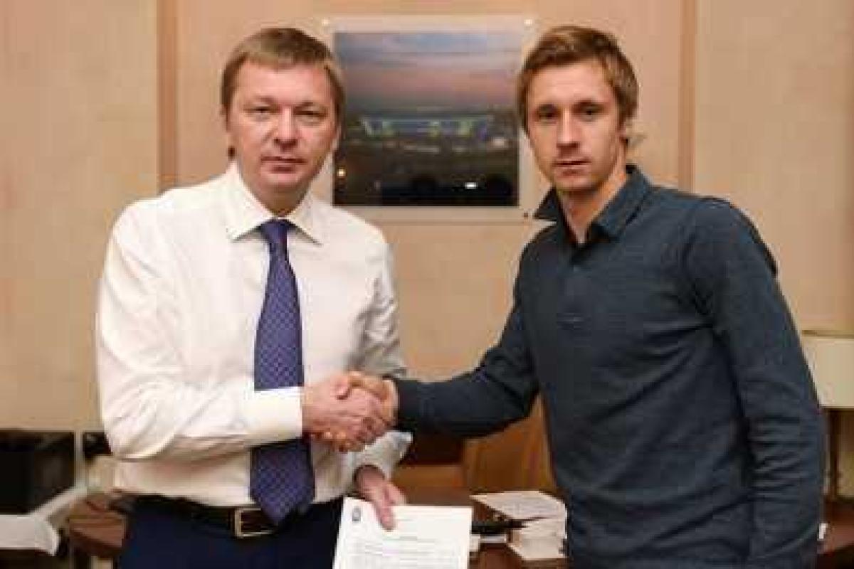 «Шахтер» продлил контракт с защитником Бутко 