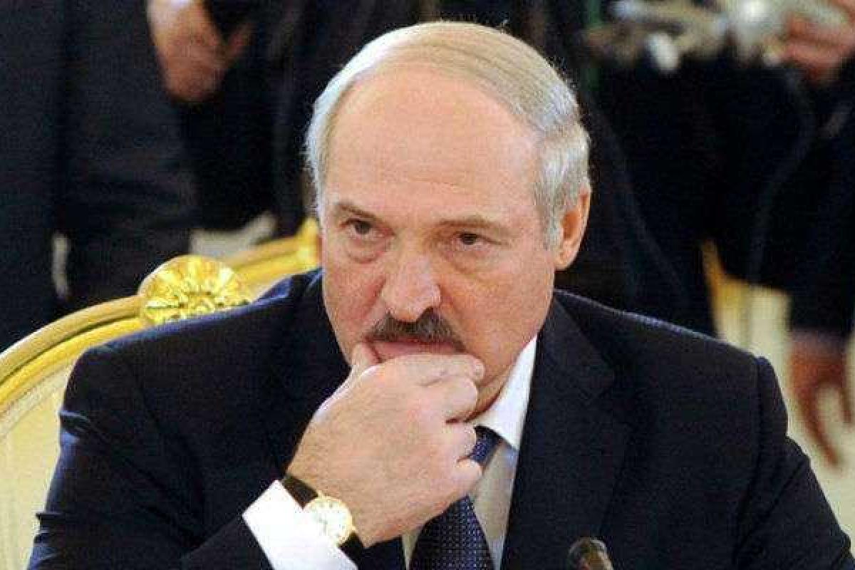 Лукашенко шокировал, назвав причины, которые могут помешать Хиллари Клинтон стать президентом США Лукашенко шокировал, назвав причины, которые могут помешать Хиллари Клинтон стать президентом США