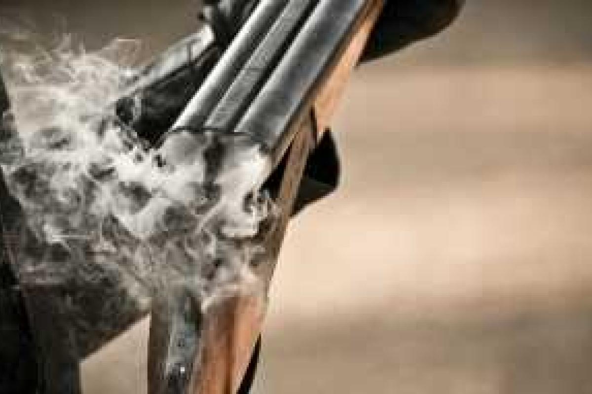 Харьковчанина, который застрелил из ружья жену и ее любовника, задержали полицейские Харьковчанина, который застрелил из ружья жену и ее любовника, задержали полицейские