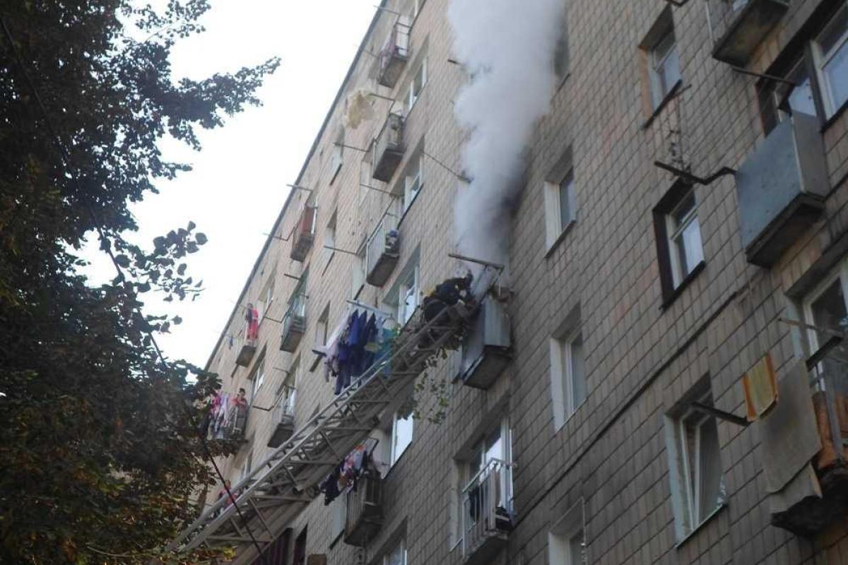 Пожар в Ровно: эвакуированы 27 человек, один - погиб