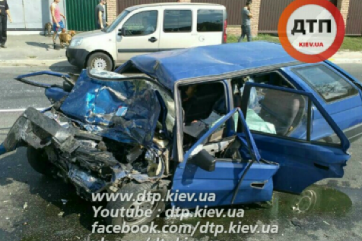 В ДТП под Киевом погибли три человека В ДТП под Киевом погибли три человека