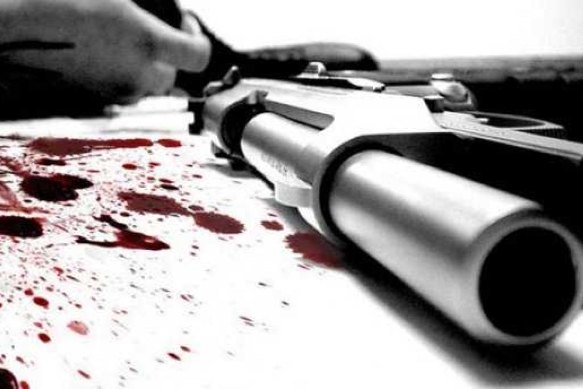 В Киеве в подъезде многоэтажного дома застрелили мужчину В Киеве в подъезде многоэтажного дома застрелили мужчину