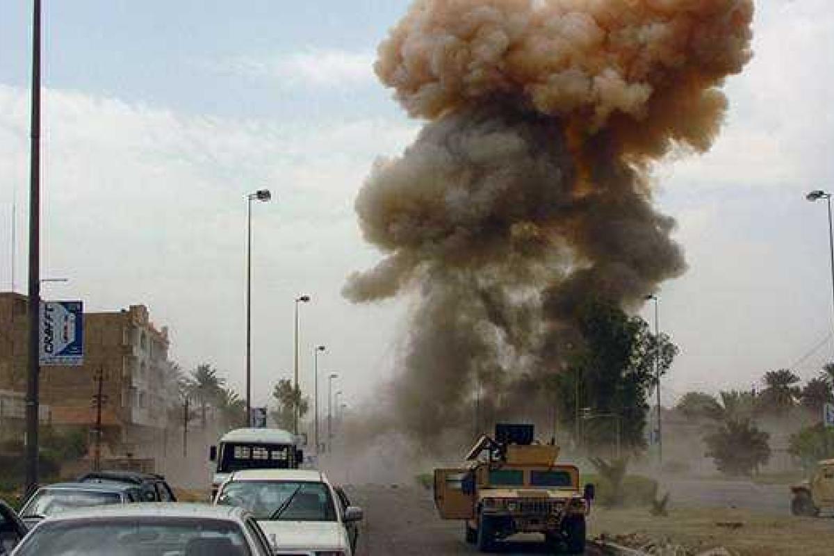 Боевики ИГИЛ устроили массовый теракт в Багдаде, много погибших и раненых Боевики ИГИЛ устроили массовый теракт в Багдаде, много погибших и раненых