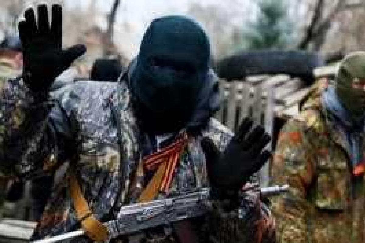 Главари "ЛДНР" бросают боевиков на передовую без подготовки, есть погибшие и раненые Главари "ЛДНР" бросают боевиков на передовую без подготовки, есть погибшие и раненые