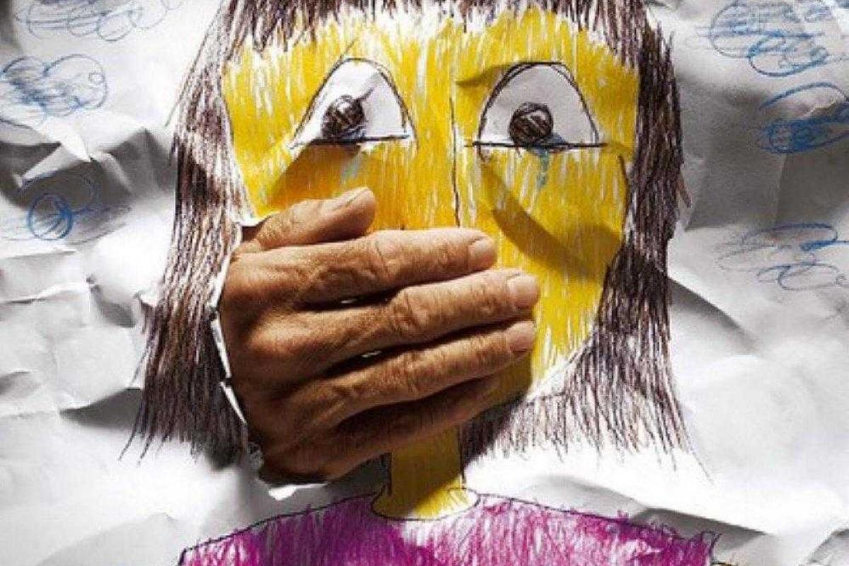 В Мариуполе двум мужчинам грозит до 8 лет тюрьмы за развращение малолетних девочек