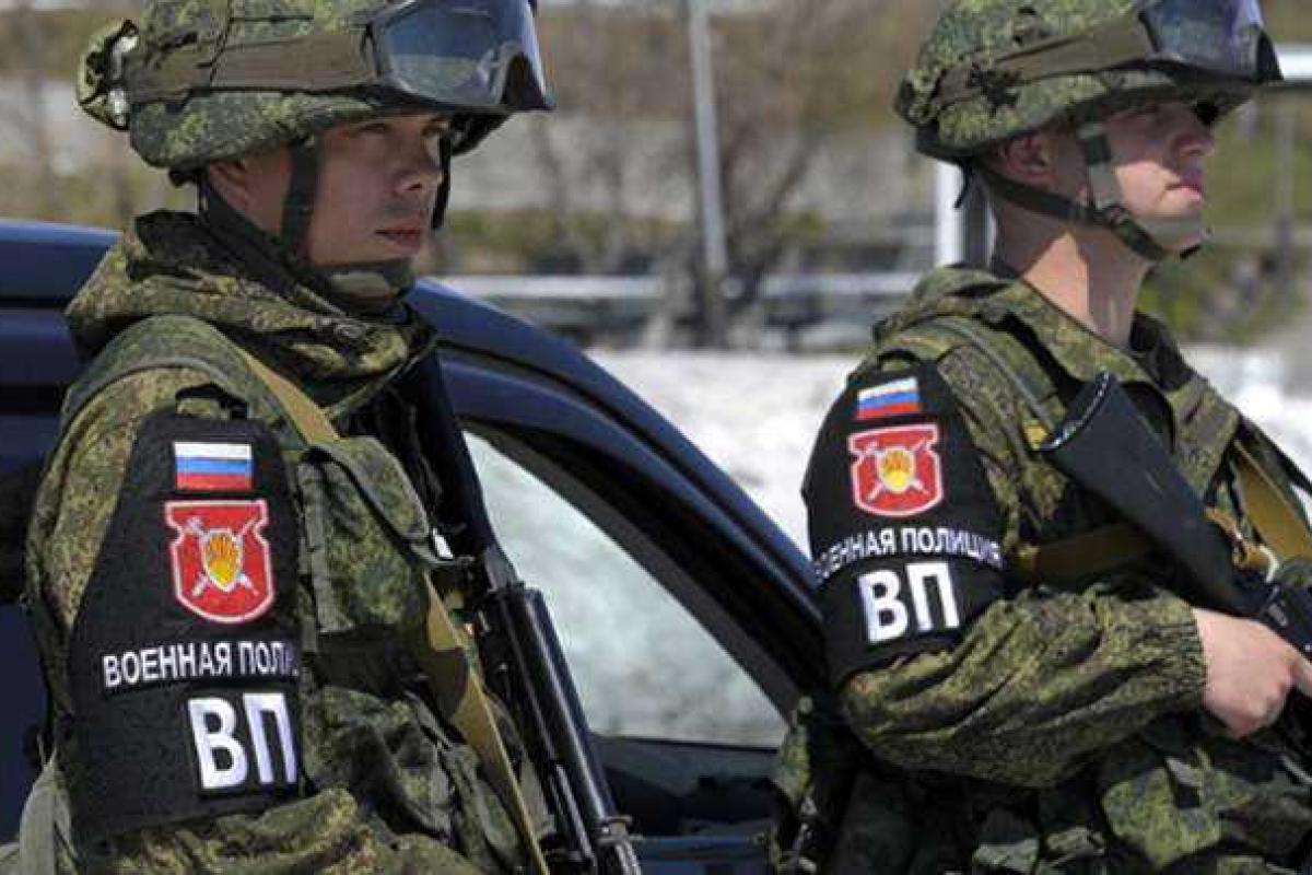 В оккупированном Донецке во время ограбления продсклада РФ убили двоих комендантов В оккупированном Донецке во время ограбления продсклада РФ убили двоих комендантов