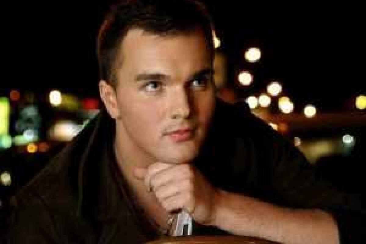 Певец Александр Панайотов поразил публику невероятным голосом