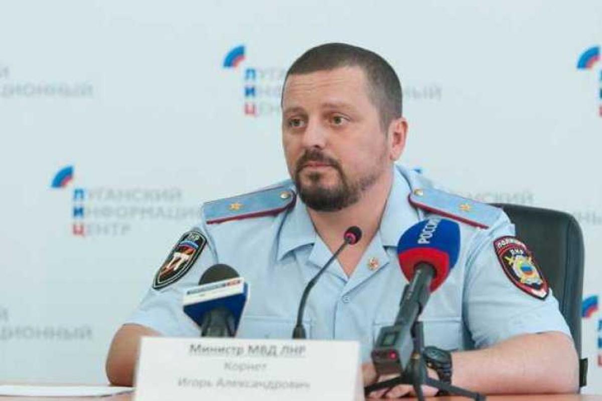 Главу "МВД ЛНР" Игоря Корнета отправили "на подвал" Главу "МВД ЛНР" Игоря Корнета отправили "на подвал"