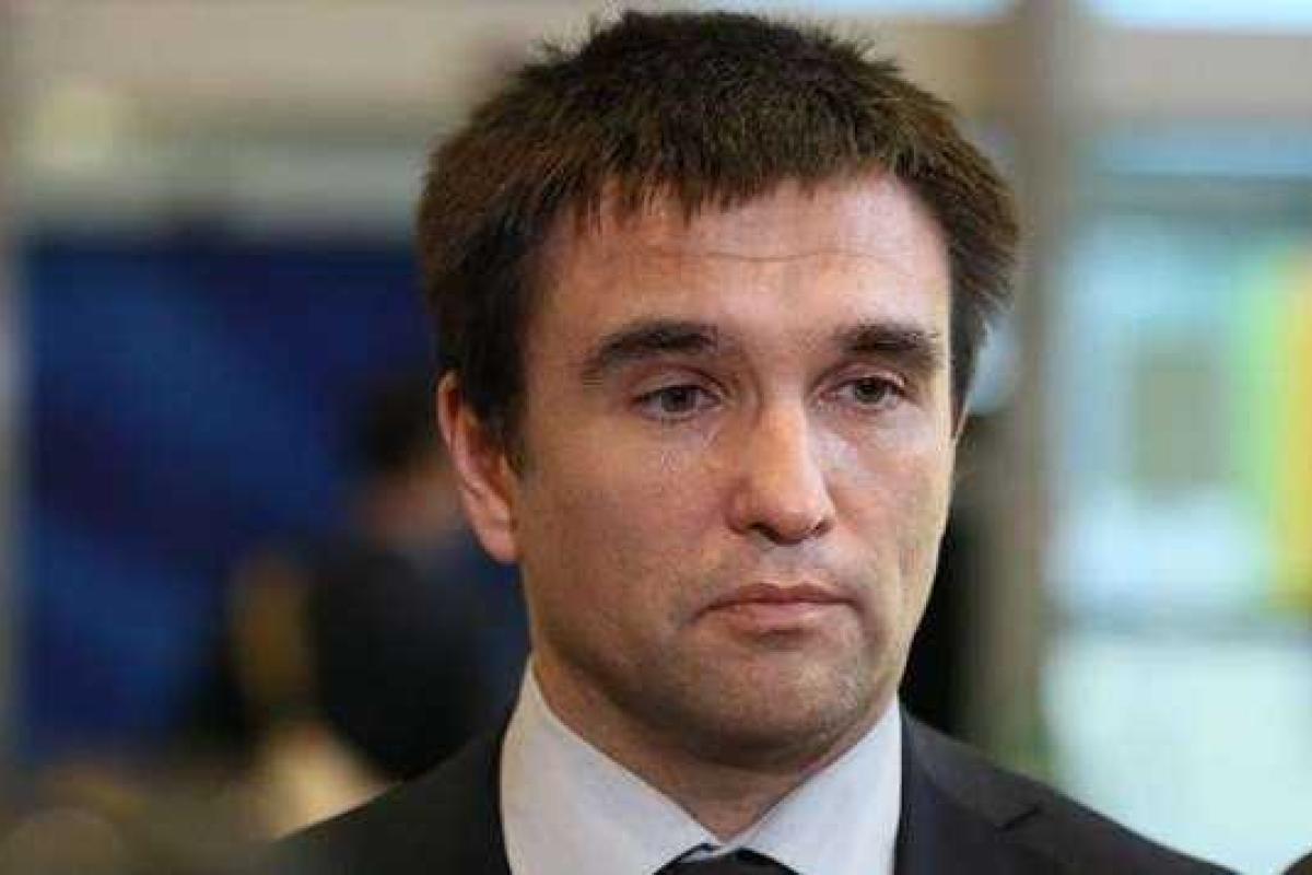 Климкин рассказал, когда Порошенко будет готов встретиться с Путиным Климкин рассказал, когда Порошенко будет готов встретиться с Путиным