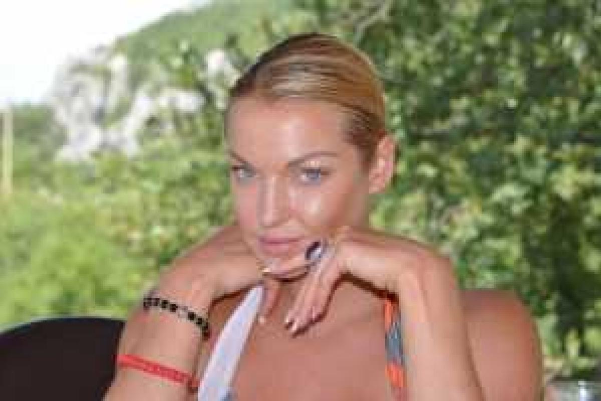 Волочкова нахамила поклонникам из-за того, что ей не ставят "лайки" в Instagram