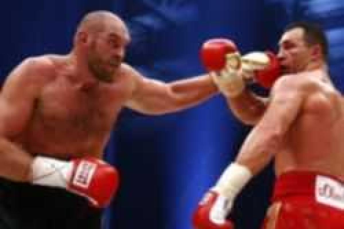 Кличко прокомментировал отмену матча-реванша с Фьюри Кличко прокомментировал отмену матча-реванша с Фьюри