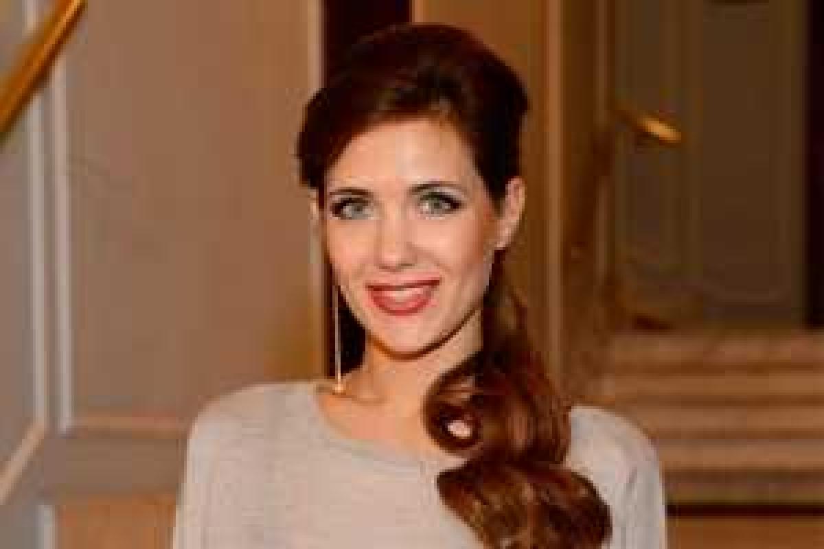 Актриса Екатерина Климова впервые показала публике маленькую дочь Актриса Екатерина Климова впервые показала публике маленькую дочь