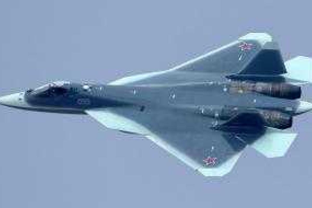 В небе над Донецком заметили российскую реактивную авиацию В небе над Донецком заметили российскую реактивную авиацию