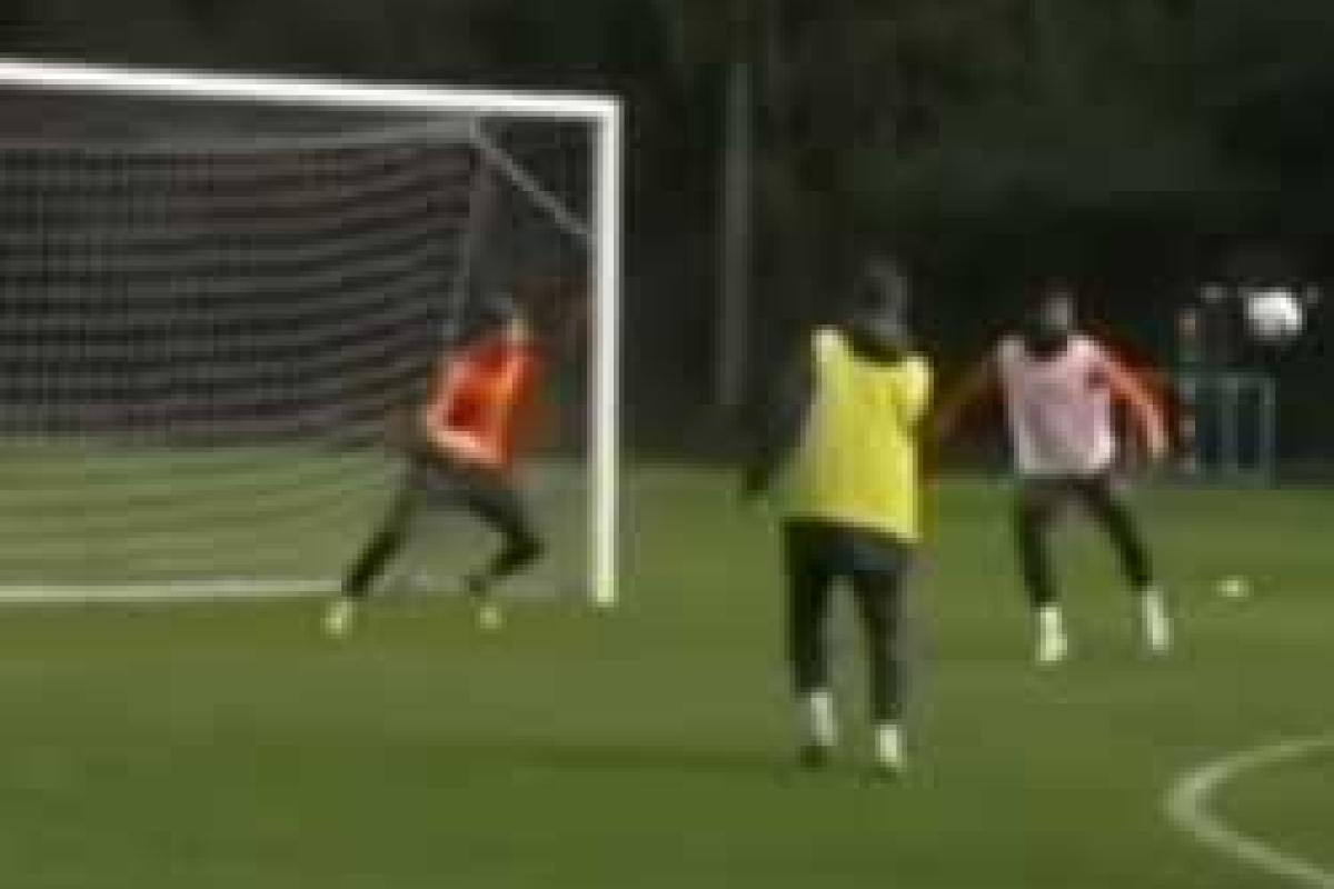 Лига Европы: Букмекеры верят в "Шахтер" и сочувствуют "Заре" Лига Европы: Букмекеры верят в "Шахтер" и сочувствуют "Заре"