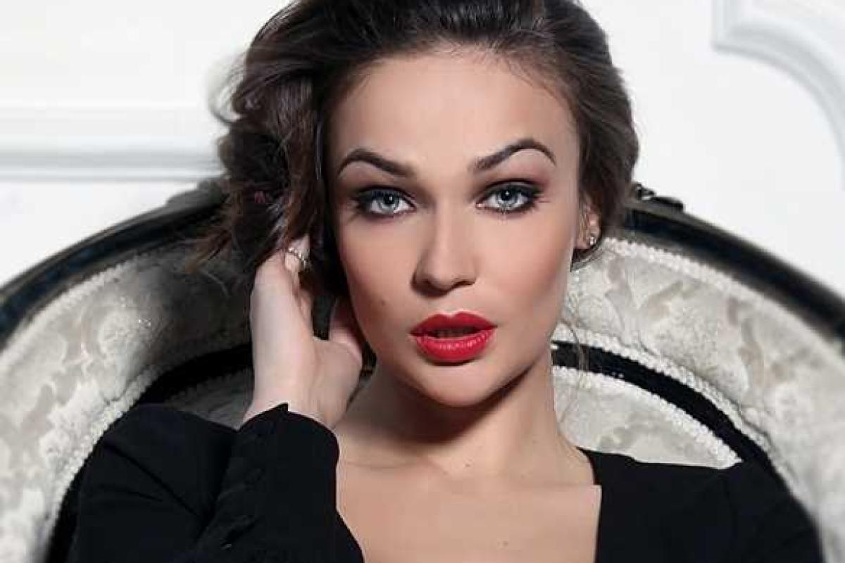 Телеведущая Водонаева накинулась на бывшего супруга из-за сына