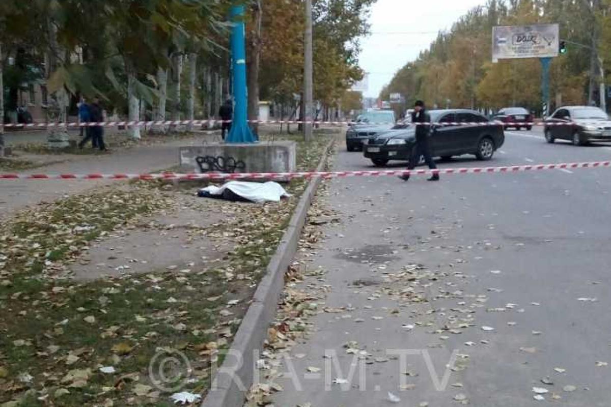 В Мелитополе произошла перестрелка: есть погибшие и раненые В Мелитополе произошла перестрелка: есть погибшие и раненые