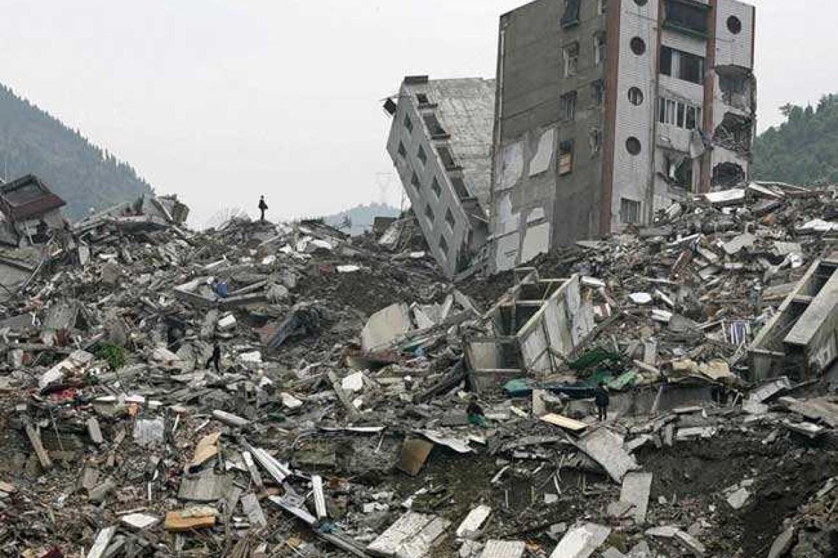 Китай: число жертв разрушенных домов достигло 22 Китай: число жертв разрушенных домов достигло 22