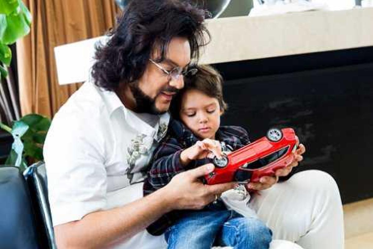 Маленький сын Киркорова записал свою первую песню в студии