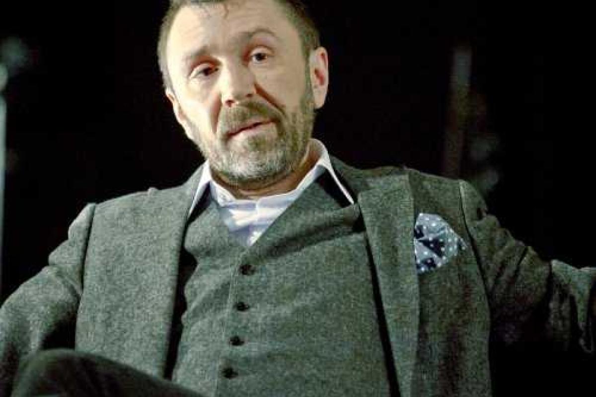 Музыкант Сергей Шнуров поделился странным фото