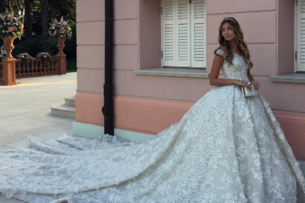 «Везде лучше, чем в Рашке»: дочь российского олигарха взорвала сеть своим высказыванием «Везде лучше, чем в Рашке»: дочь российского олигарха взорвала сеть своим высказыванием