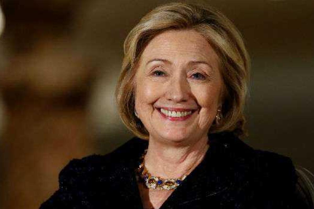 В США Трамп посоветовал Клинтон сходить на исповедь В США Трамп посоветовал Клинтон сходить на исповедь