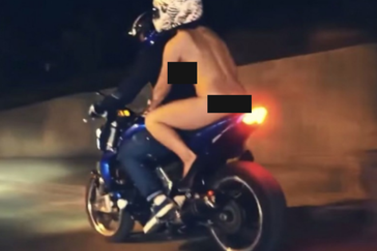 Московские байкеры шокировали водителей своим внешним видом 