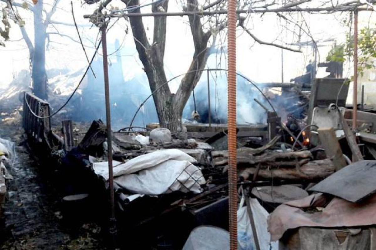 Опубликованы шокирующие снимки обстрела Марьинки (18+)