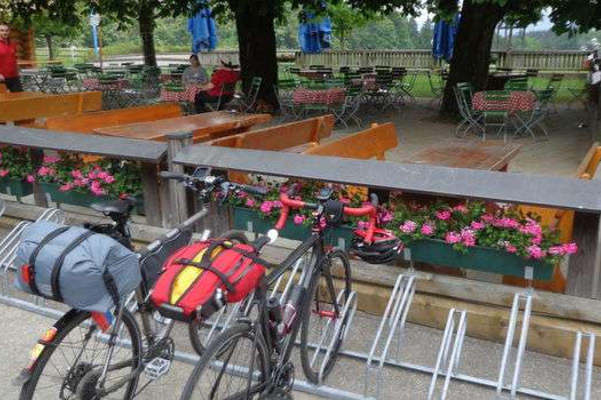 В Венеции туристам запретили ездить на велосипедах В Венеции туристам запретили ездить на велосипедах