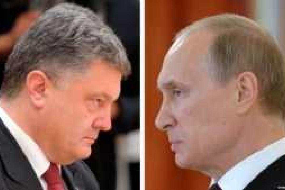 Порошенко – Путину на нормандских переговорах: "Ты просто перестань стрелять!" Порошенко – Путину на нормандских переговорах: "Ты просто перестань стрелять!"