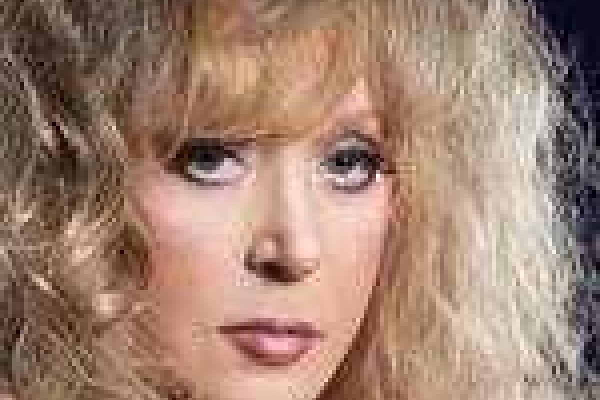 Фанаты Пугачевой опубликовали снимки, которые раньше никто не видел 