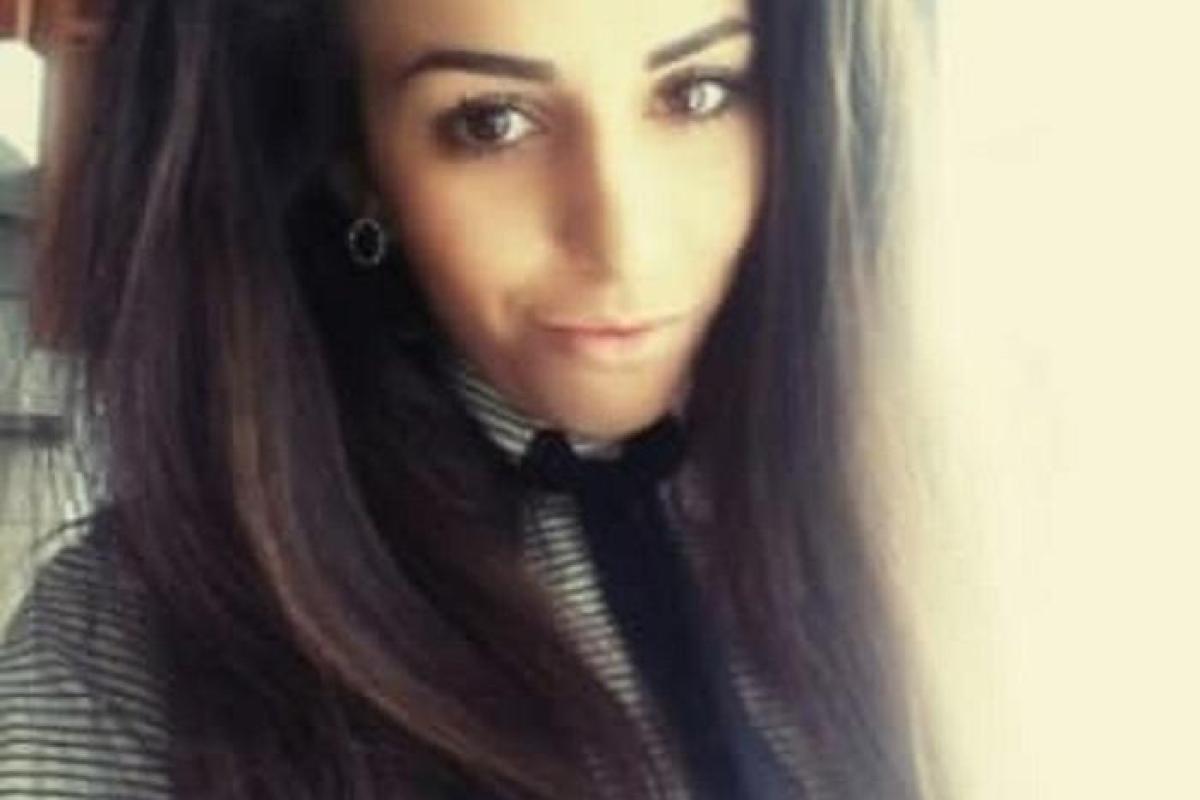 В Донецке жестоко убили 22-летнюю девушку: тело погибшей нашли возле позиций боевиков В Донецке жестоко убили 22-летнюю девушку: тело погибшей нашли возле позиций боевиков