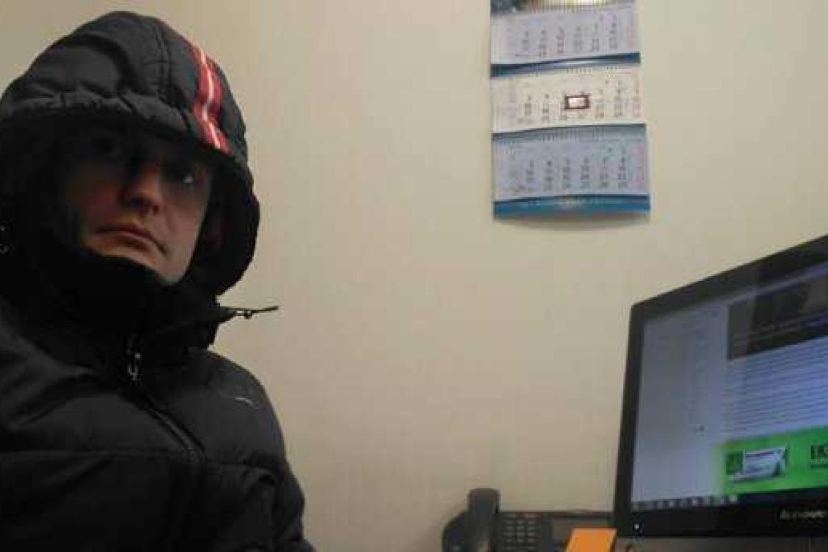 Украинские депутаты тоже мерзнут на работе: фотофакт