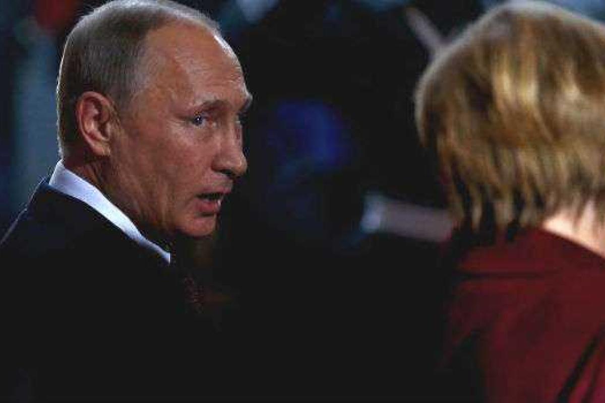 Политолог рассказал, зачем Путину нужна победа Дональда Трампа Политолог рассказал, зачем Путину нужна победа Дональда Трампа