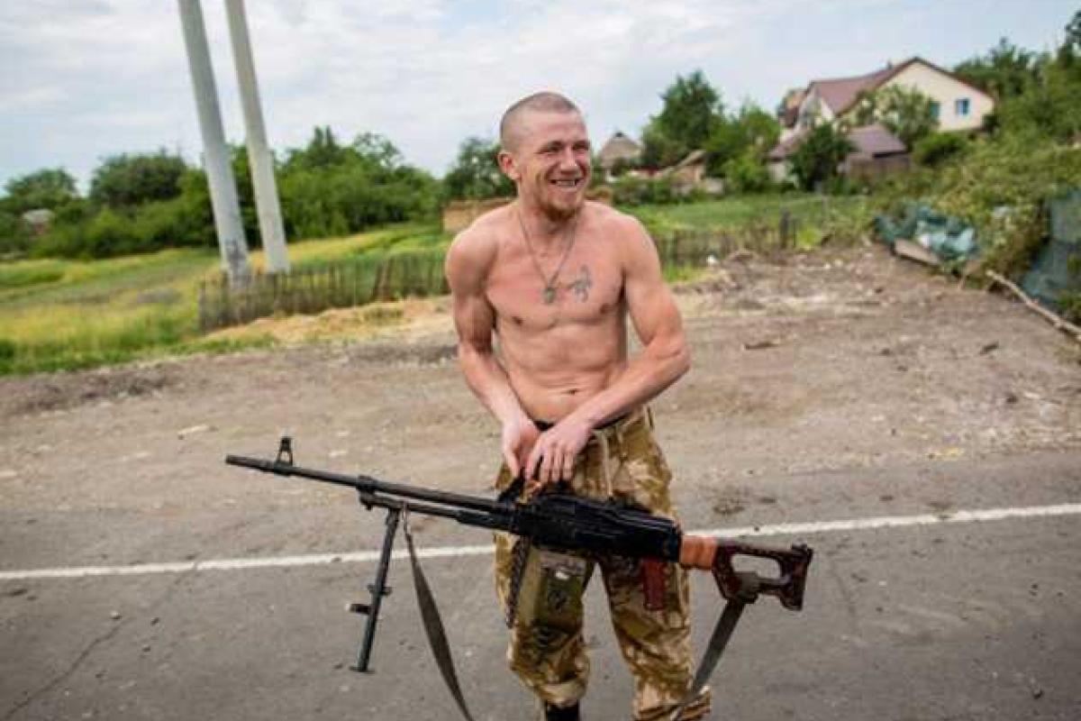 Россияне утверждают, что опознали киллера, взорвавшего Моторолу: опубликовано фото