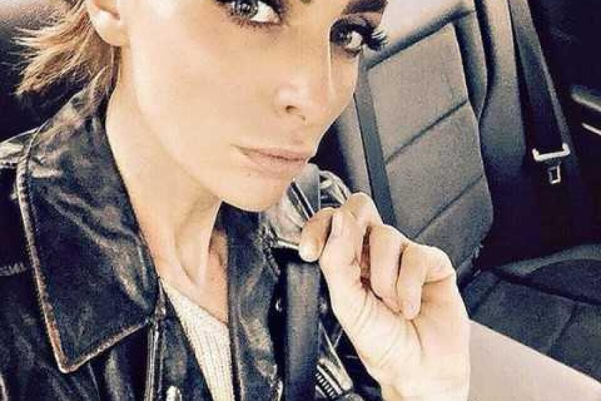 Фанаты похвалили Екатерину Варнаву за безупречный макияж