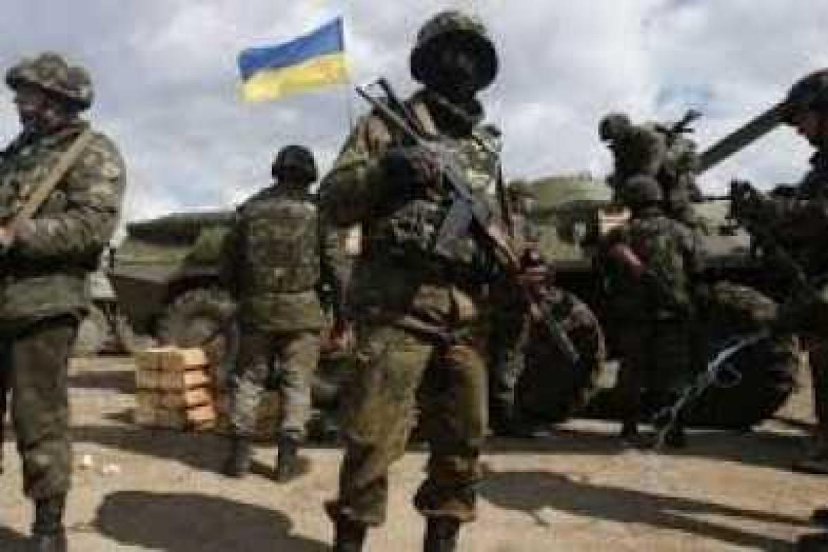 Почему вблизи Мариуполя не разводят войска