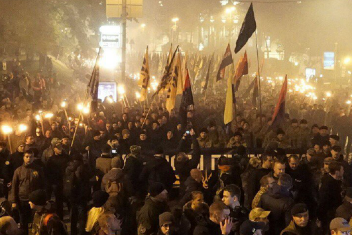 В Киеве в День защитника Украины прошел «Марш нации» В Киеве в День защитника Украины прошел «Марш нации»