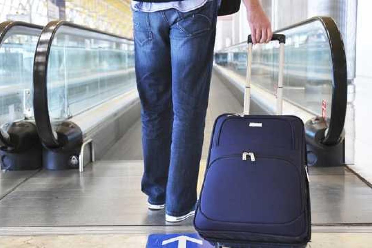 Российским чиновникам и депутатам рекомендовано вернуть родственников из-за границы, - СМИ Российским чиновникам и депутатам рекомендовано вернуть родственников из-за границы, - СМИ