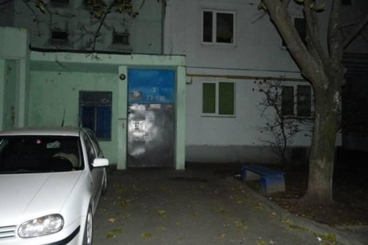 У Києві жінку вдарили по голові та відібрали особисті речі У Києві жінку вдарили по голові та відібрали особисті речі