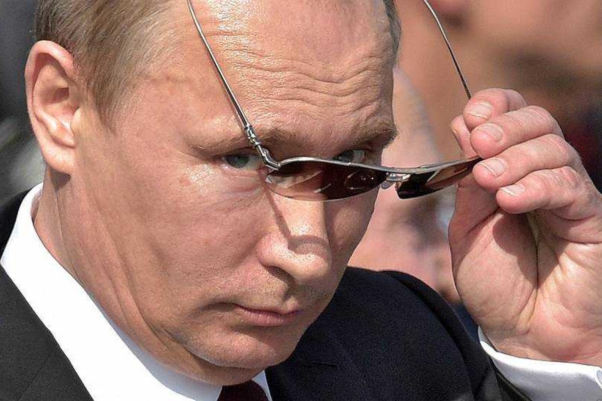 Путин собрался поехать с рабочим визитом в Крым Путин собрался поехать с рабочим визитом в Крым
