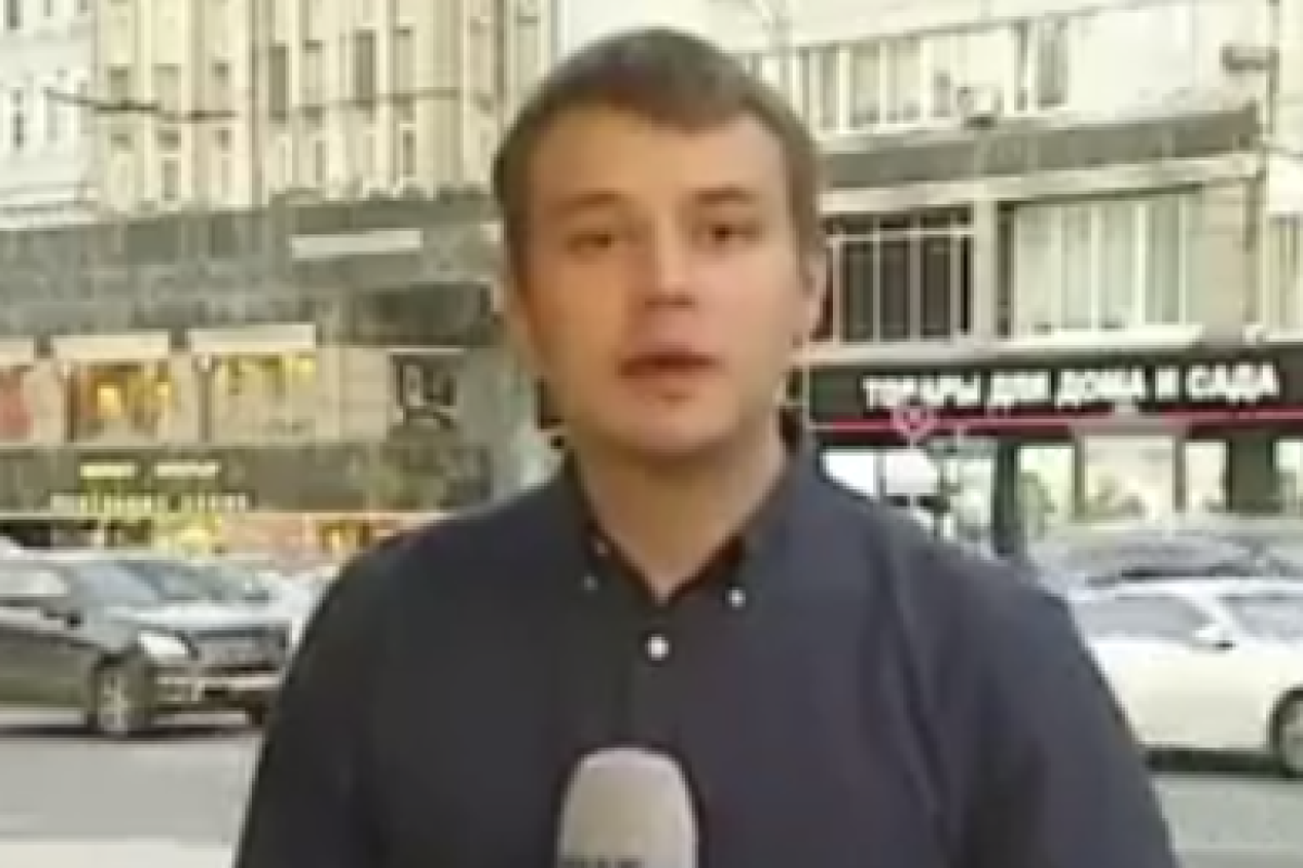 Соцсети пришли в восторг от произношения украинским журналистом слова «Путин» Соцсети пришли в восторг от произношения украинским журналистом слова «Путин»