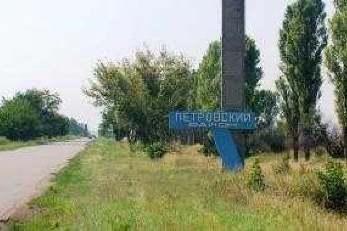 При обстреле Петровского района Донецка ранена женщина При обстреле Петровского района Донецка ранена женщина