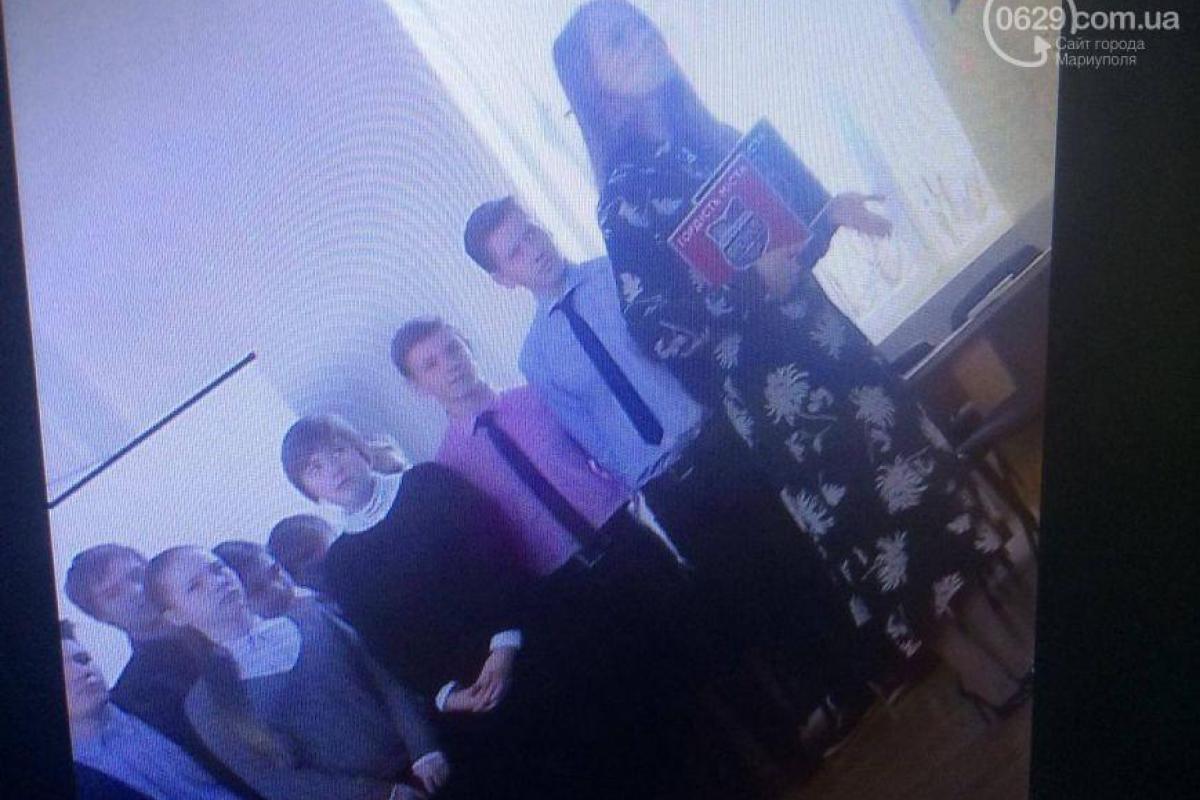 Ольга Фреймут побывала с инспекцией в Мариуполе: кому досталась табличка "Гордость города"? 