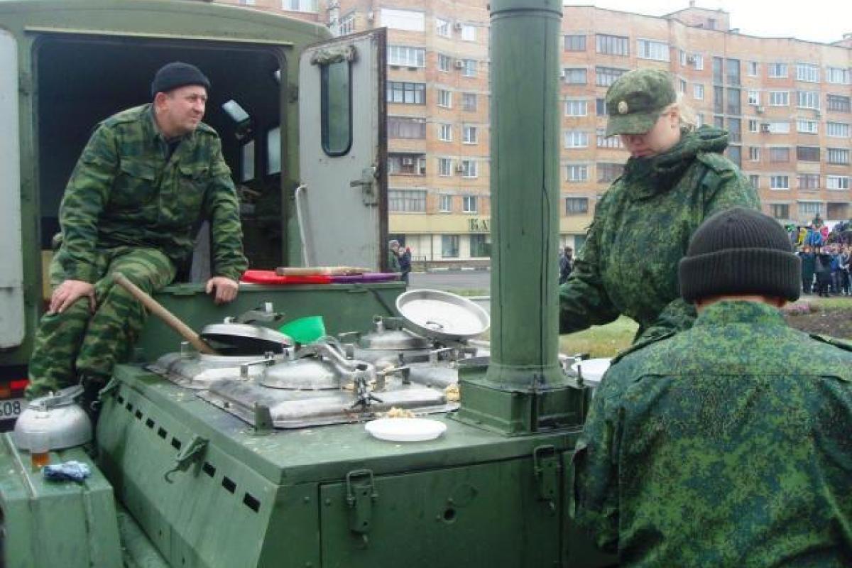 На «дне воинской славы» в Горловке отравились более 20 детей - соцсети На «дне воинской славы» в Горловке отравились более 20 детей - соцсети