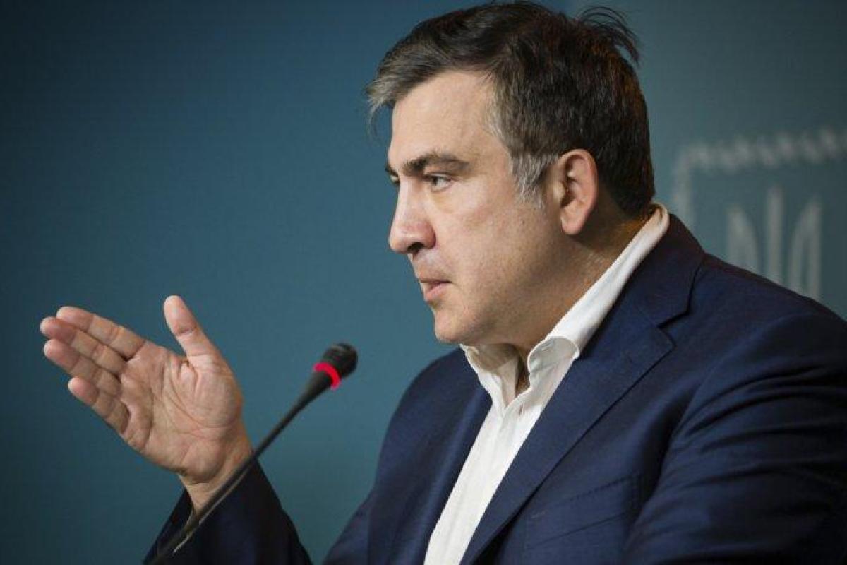 Саакашвили создает партию и хочет досрочных выборов