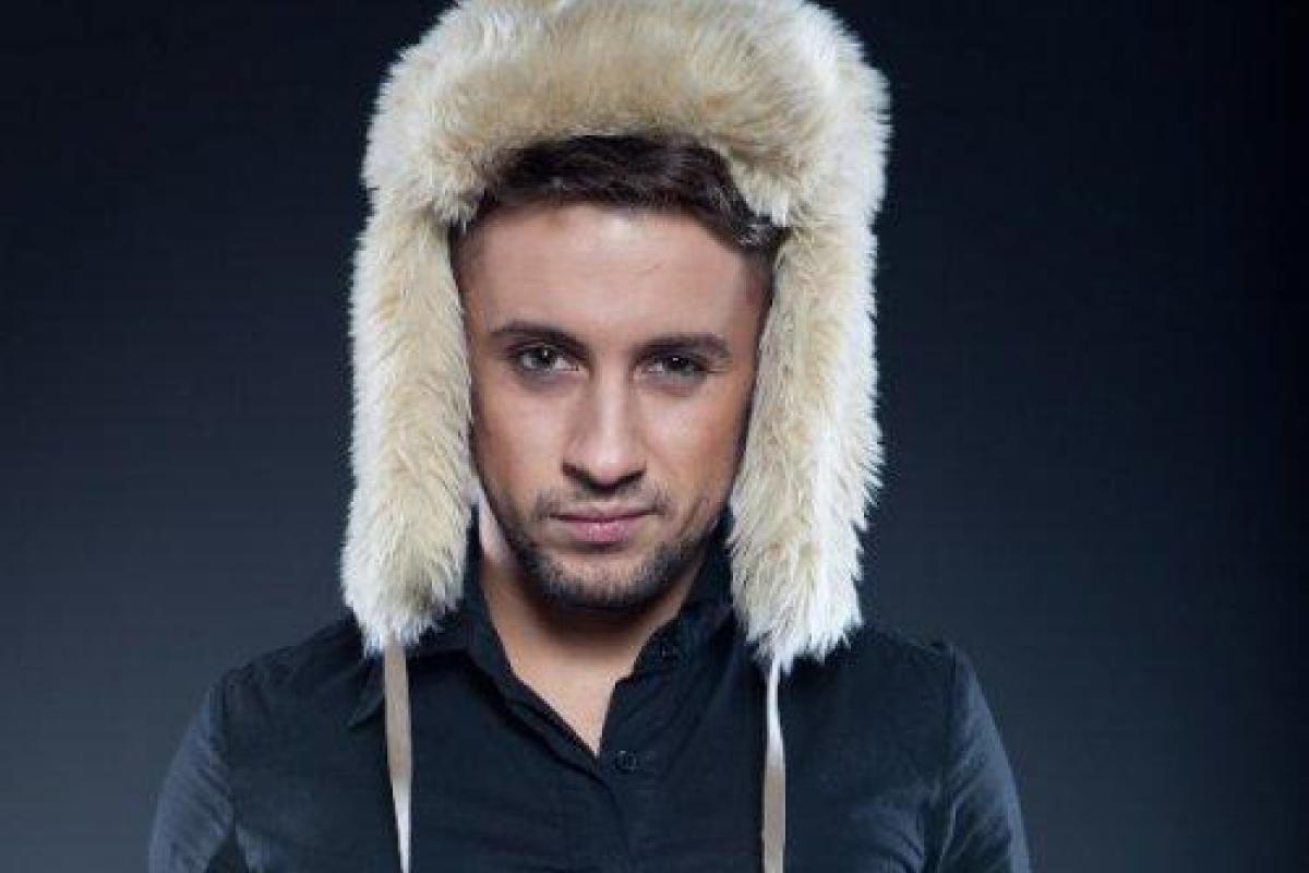 Любимчик публики Monatik рассказал, почему всегда ходит в шапке 