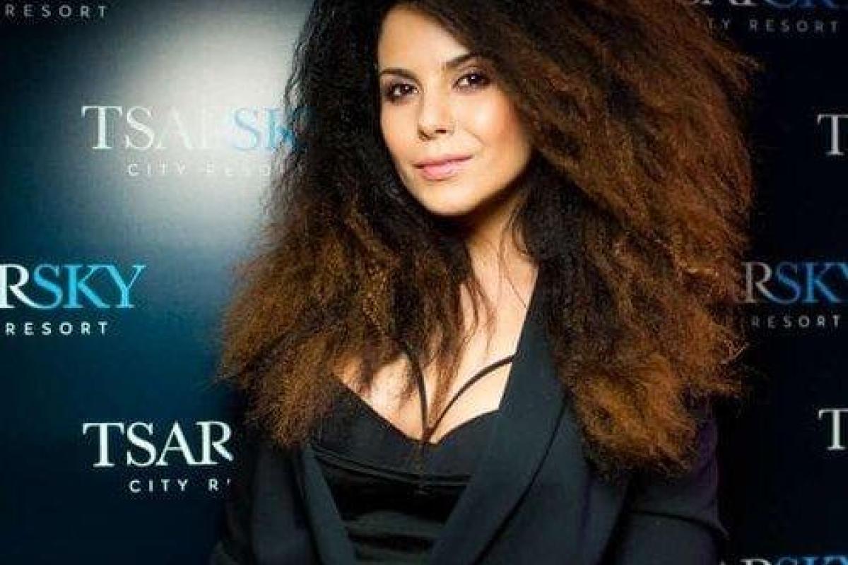 Настя Каменских показала милое фото с мамой